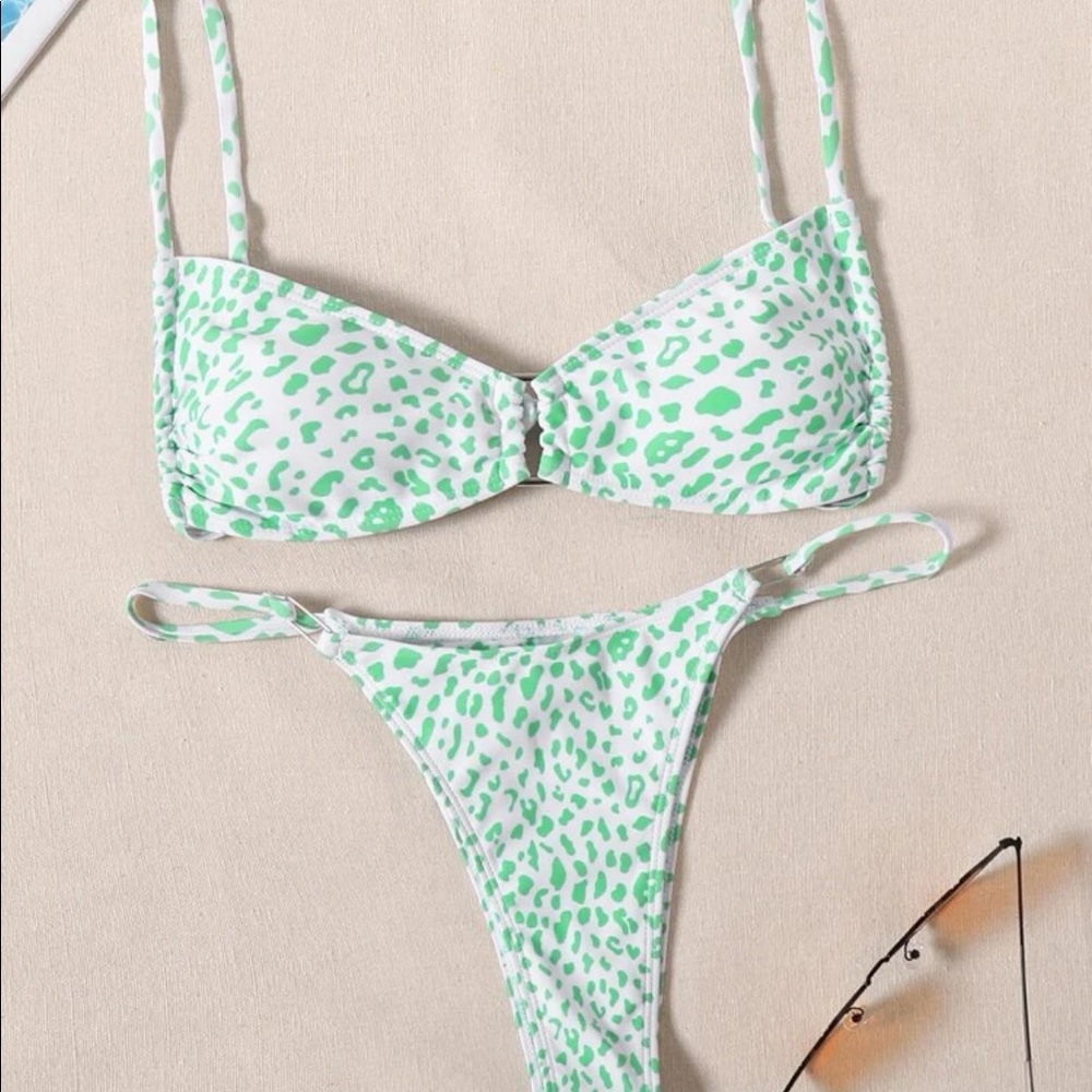 bikini